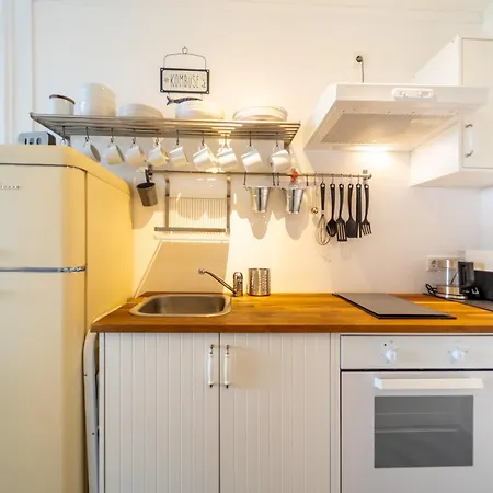 Windfluechter - Direkt Im Yachthafen