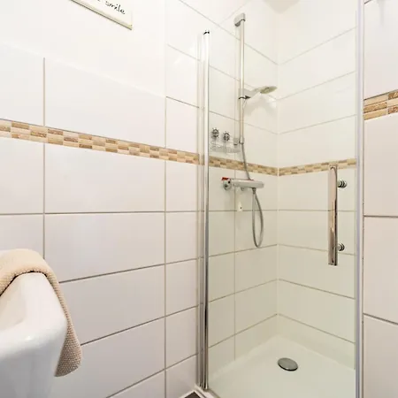 Windfluechter - Direkt Im Yachthafen Bad Zwischenahn